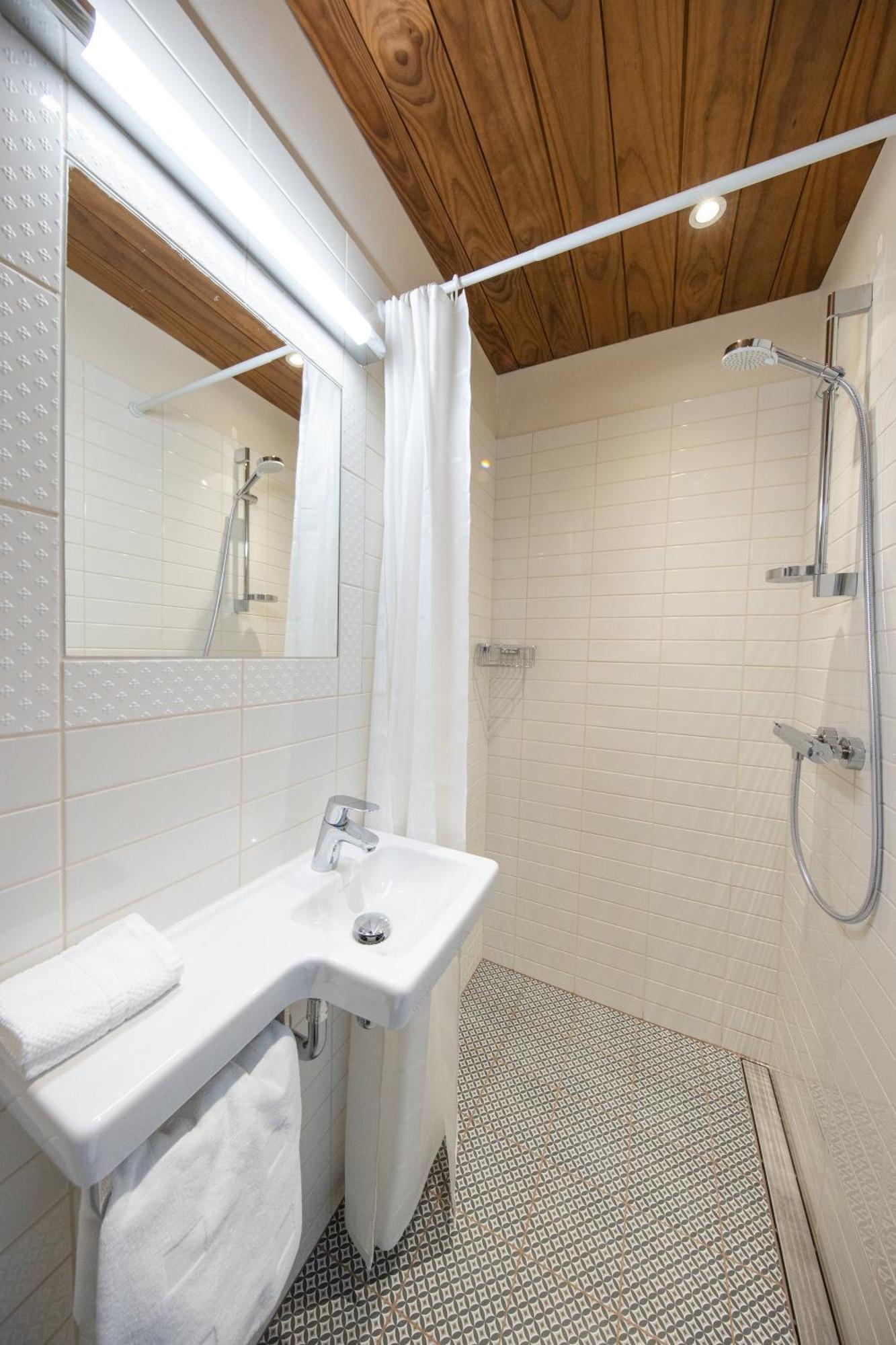 Aasa Kuelalistemaja Hotel Viljandi  Bilik gambar
