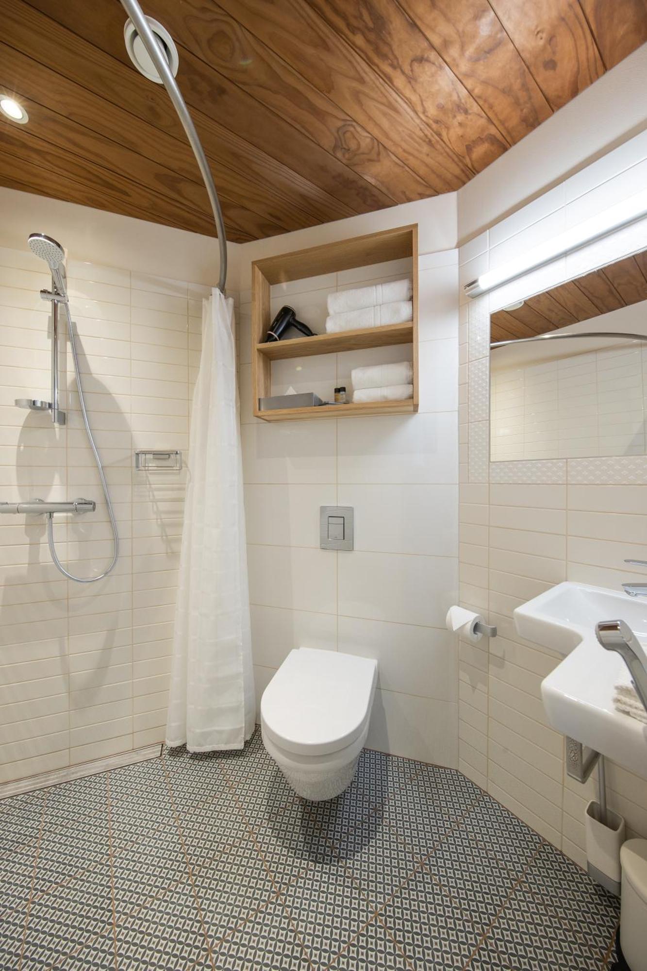 Aasa Kuelalistemaja Hotel Viljandi  Bilik gambar